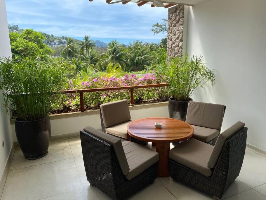 Beachfront 2 Bedroom Luxury Condo Chava Surin Екстер'єр фото