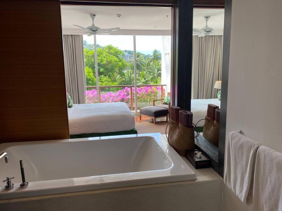 Beachfront 2 Bedroom Luxury Condo Chava Surin Екстер'єр фото
