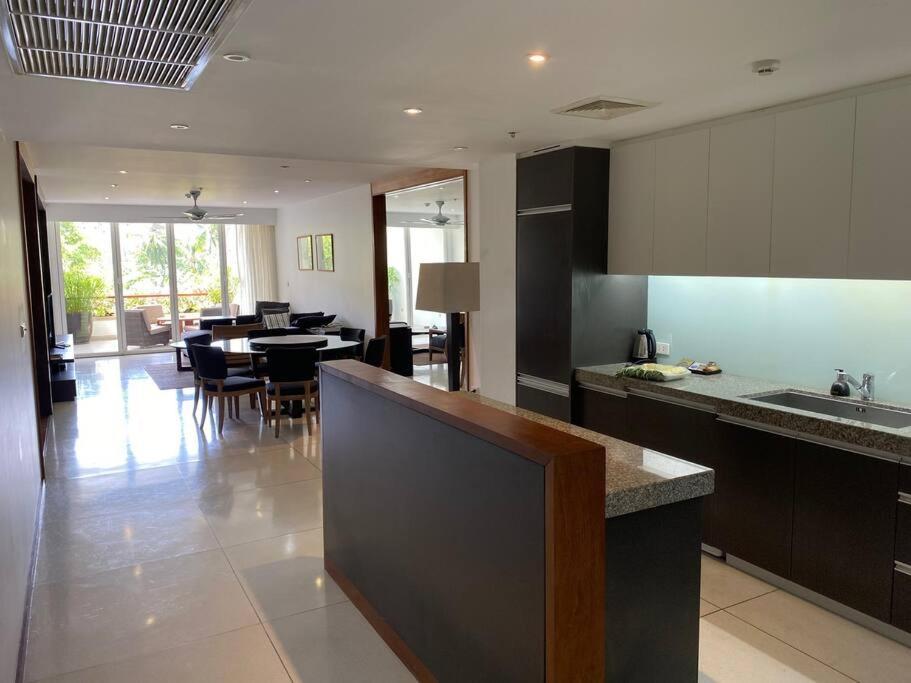 Beachfront 2 Bedroom Luxury Condo Chava Surin Екстер'єр фото